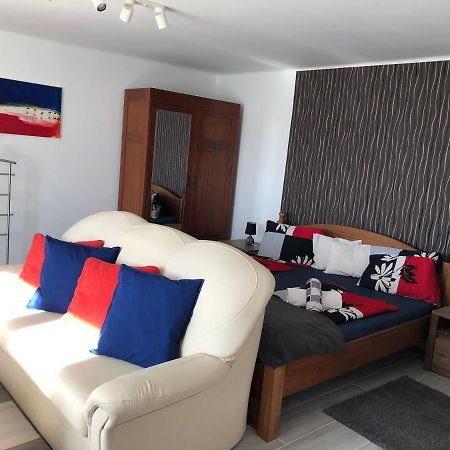 Leander Apartman バラトンアカリ エクステリア 写真