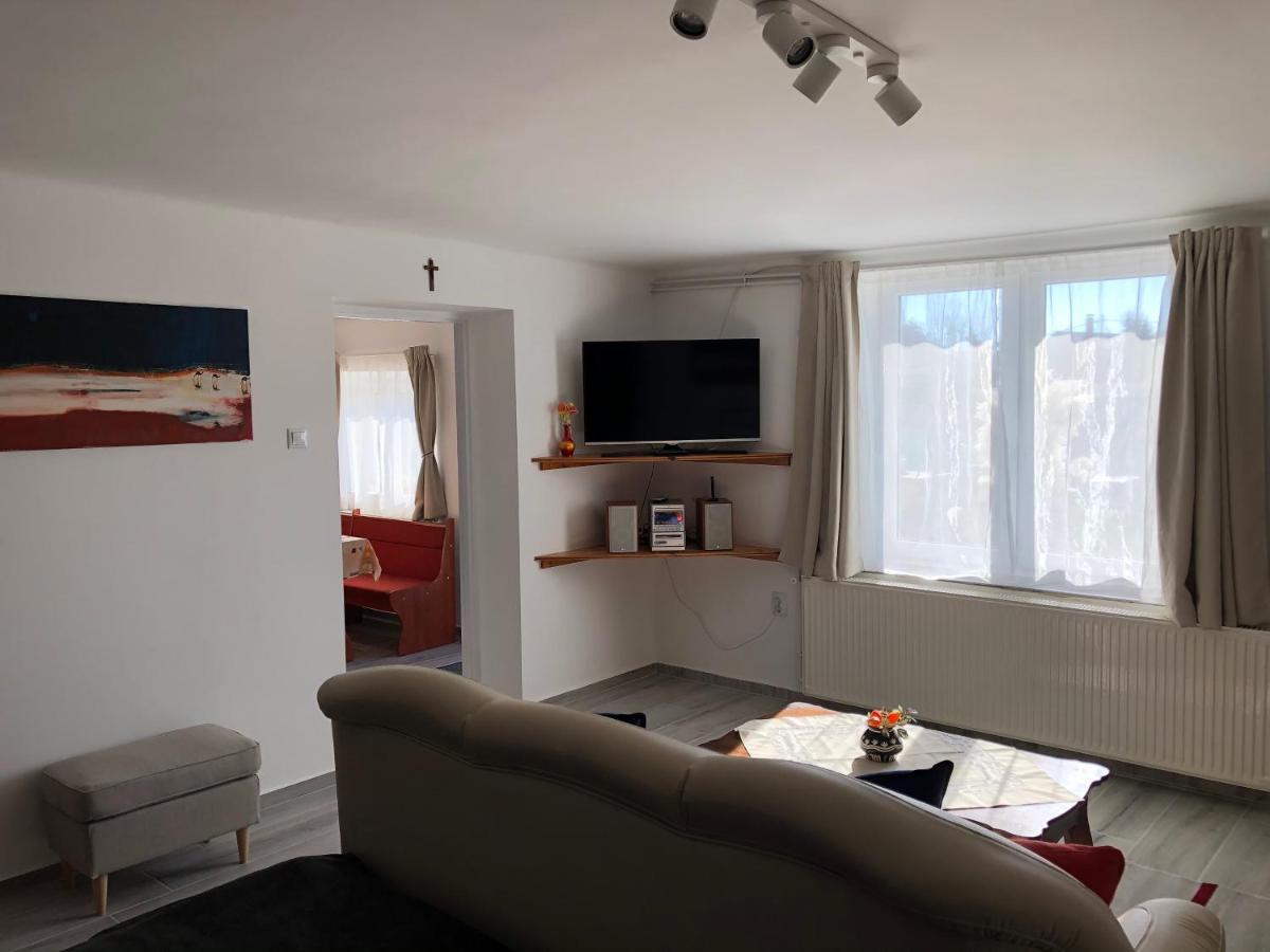 Leander Apartman バラトンアカリ エクステリア 写真